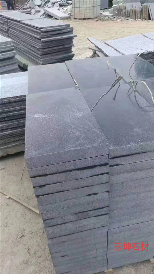 章丘灰石材廠家介紹表面浮塵怎么處理